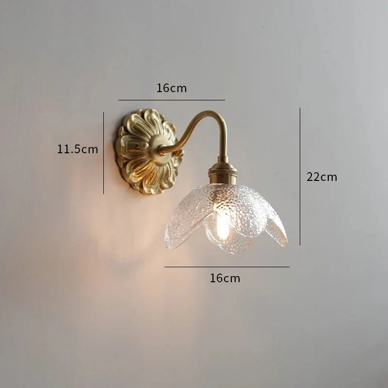 Dalvvia Brass Lamp