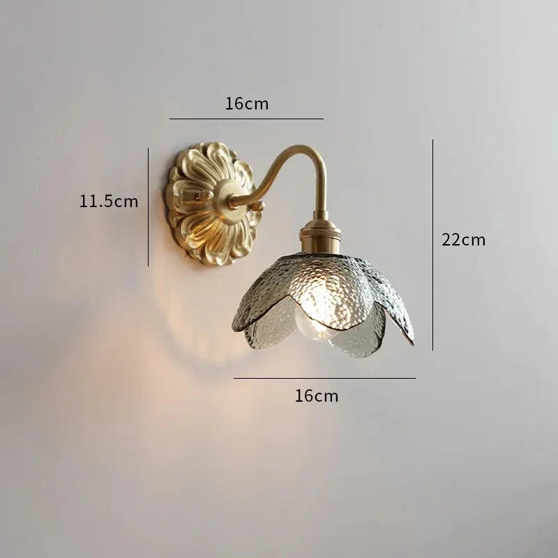 Dalvvia Brass Lamp