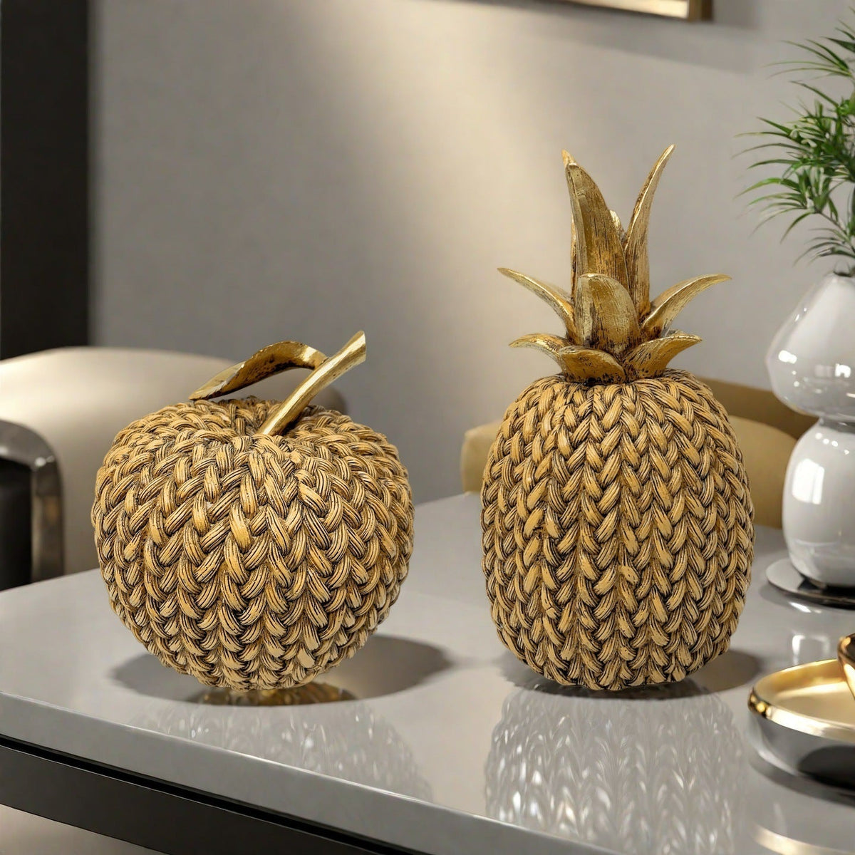 Decorative Apple Figure | Thrascher