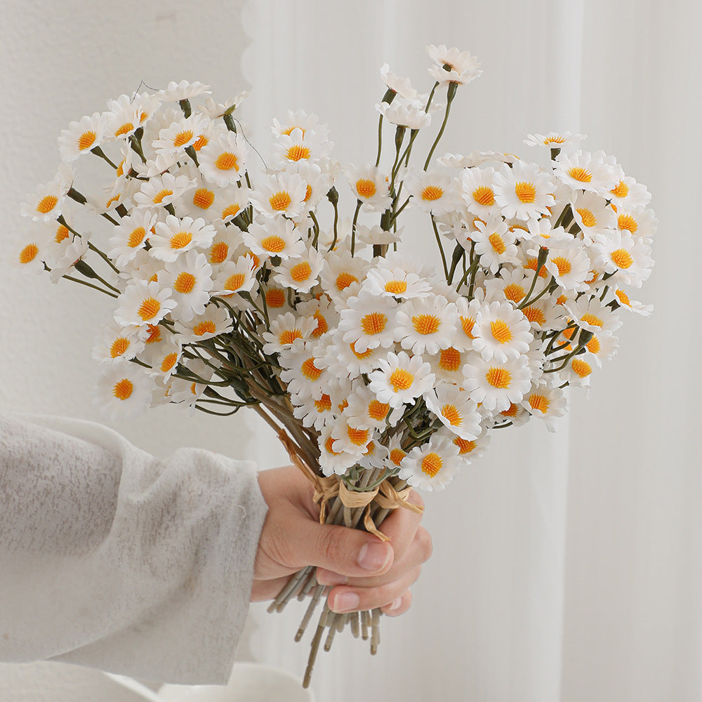 Decorative Artificial Flower Arrangement White | Thrascher