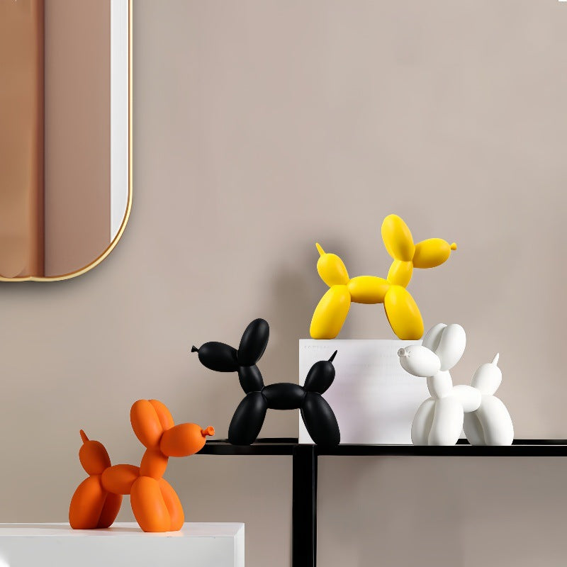 Decorative Balloon Dog | Thrascher