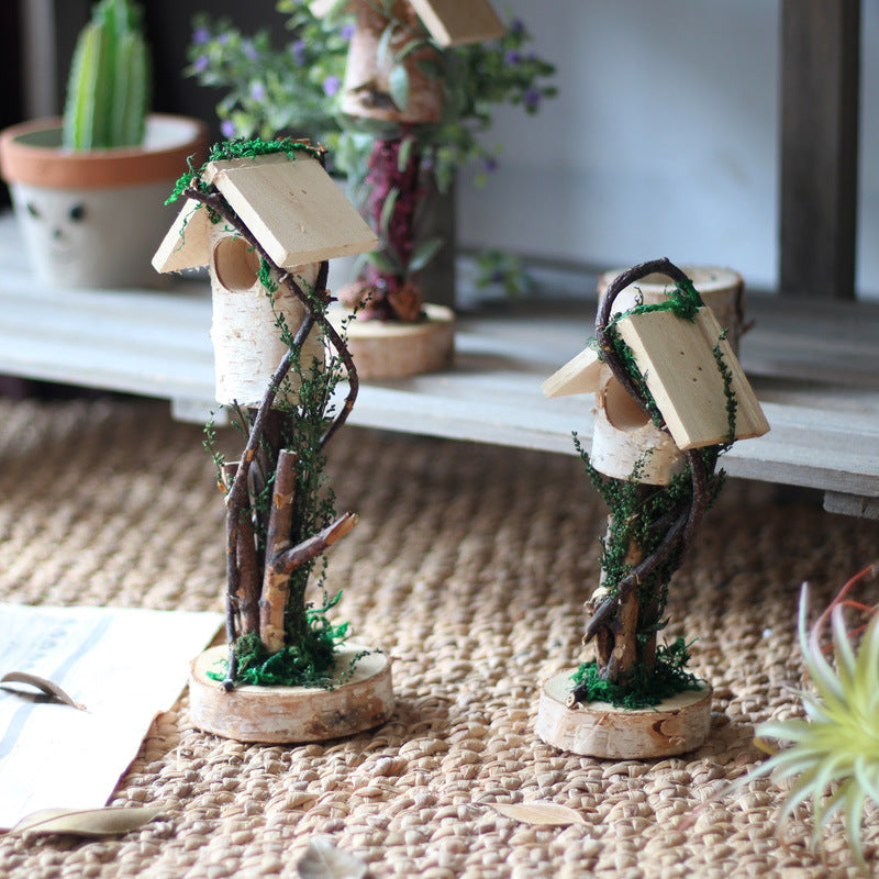 Decorative Birdhouse made of Wood | Thrascher