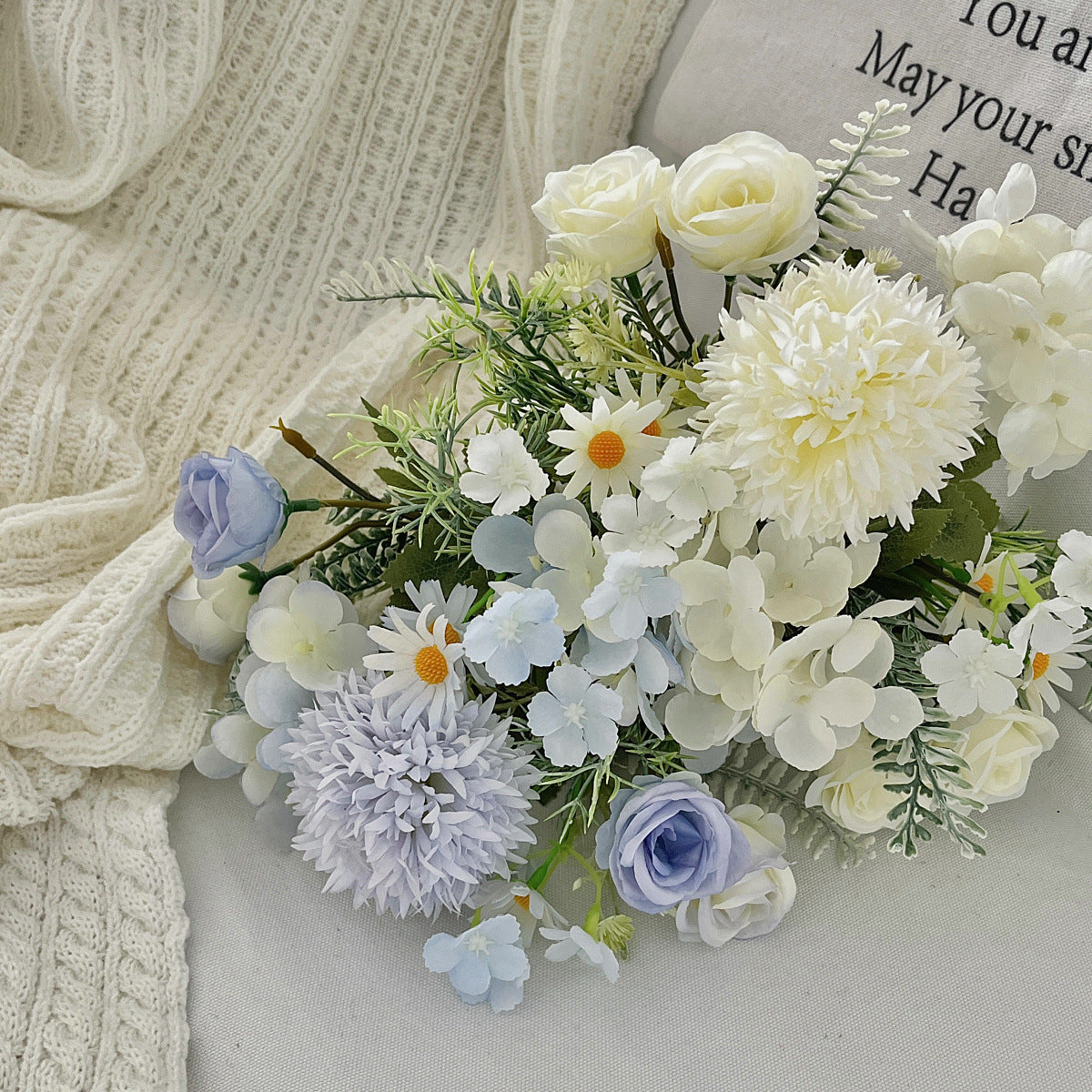 Decorative Bouquet Soft Textile | Thrascher