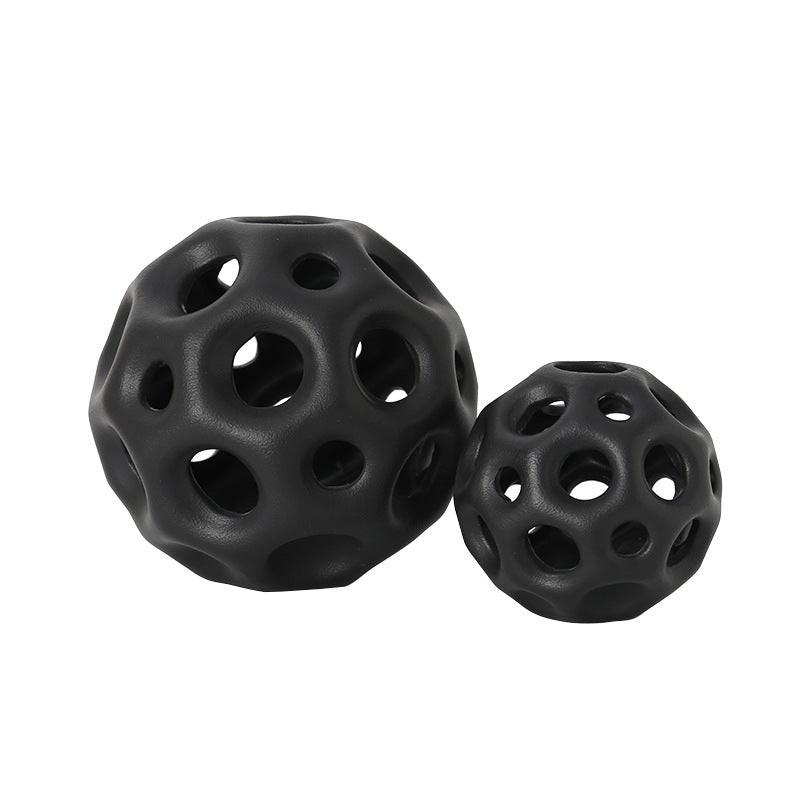 Decorative Ceramic Balls | Thrascher