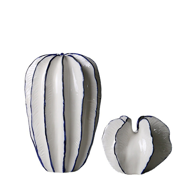 Decorative Ceramic Bowl in Flower Design | Thrascher