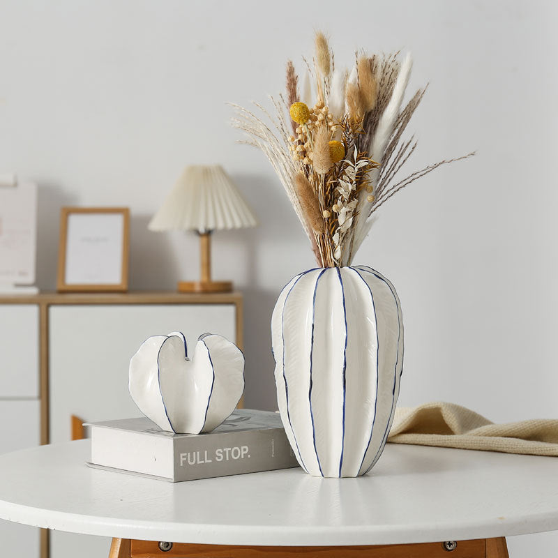 Decorative Ceramic Bowl in Flower Design | Thrascher