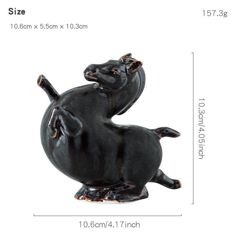 Decorative Ceramic Figure | Thrascher