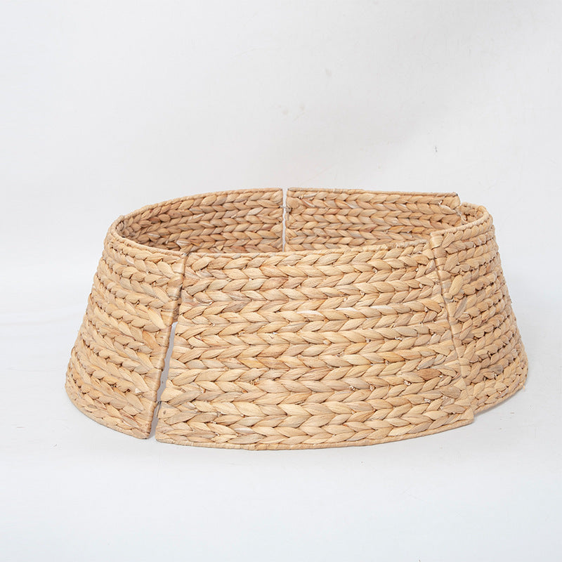 Decorative Christmas Tree Stand made of Wicker | Thrascher