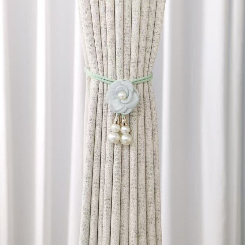 Decorative Curtain Holder | Thrascher