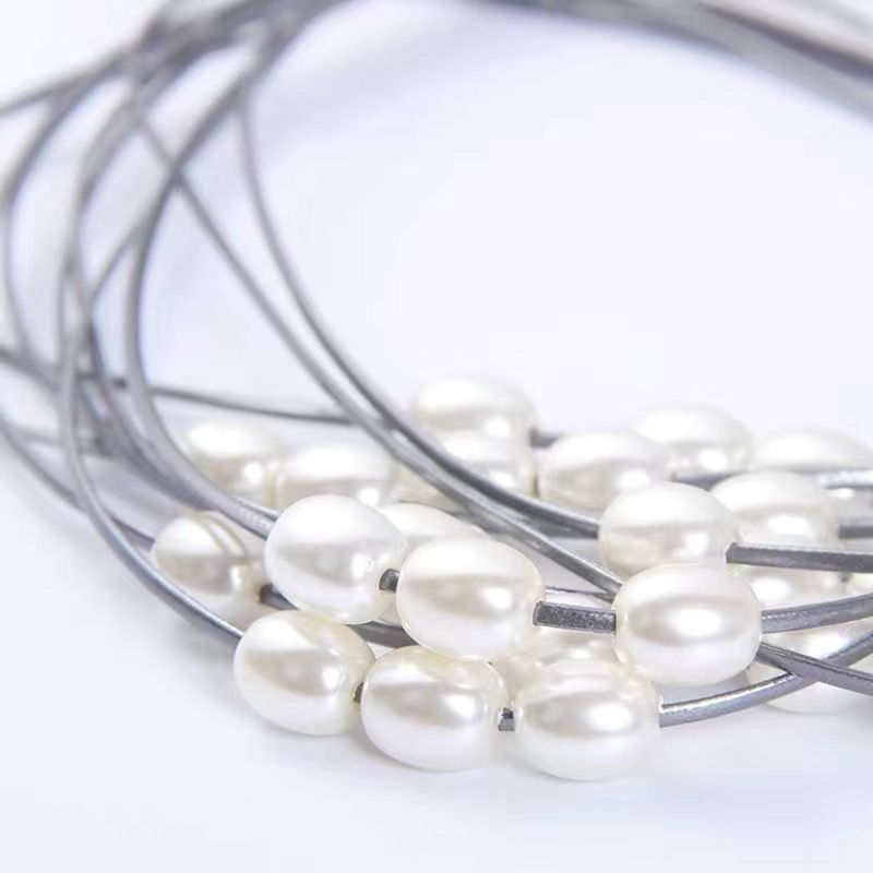 Decorative Curtain Holder with Bead Accent | Thrascher