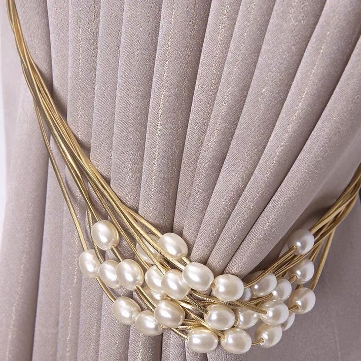 Decorative Curtain Holder with Bead Accent | Thrascher