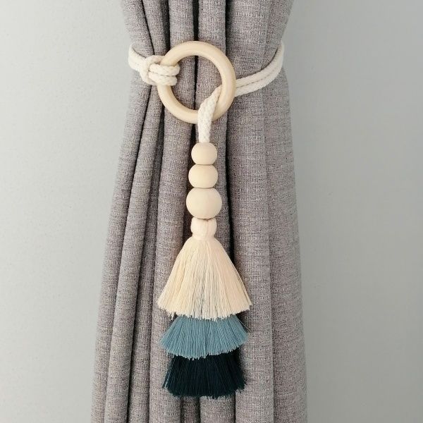 Decorative Curtain Holder with Tassels | Thrascher