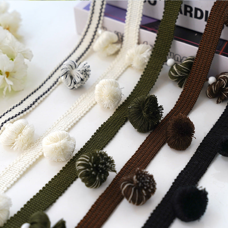 Decorative Curtain Trim with Pompons | Thrascher