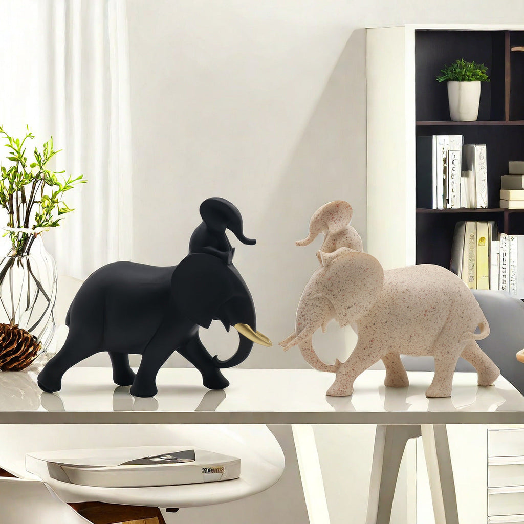 Decorative Elephant Family Sculpture | Thrascher