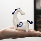 Decorative Figure Red White | Thrascher