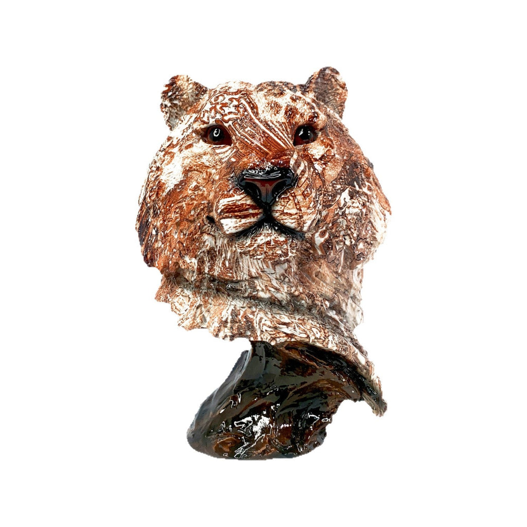 Decorative Figure White Brown | Thrascher