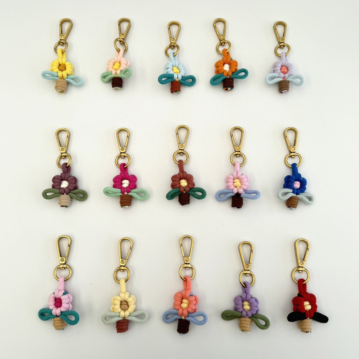 Decorative Floral Keychain | Thrascher