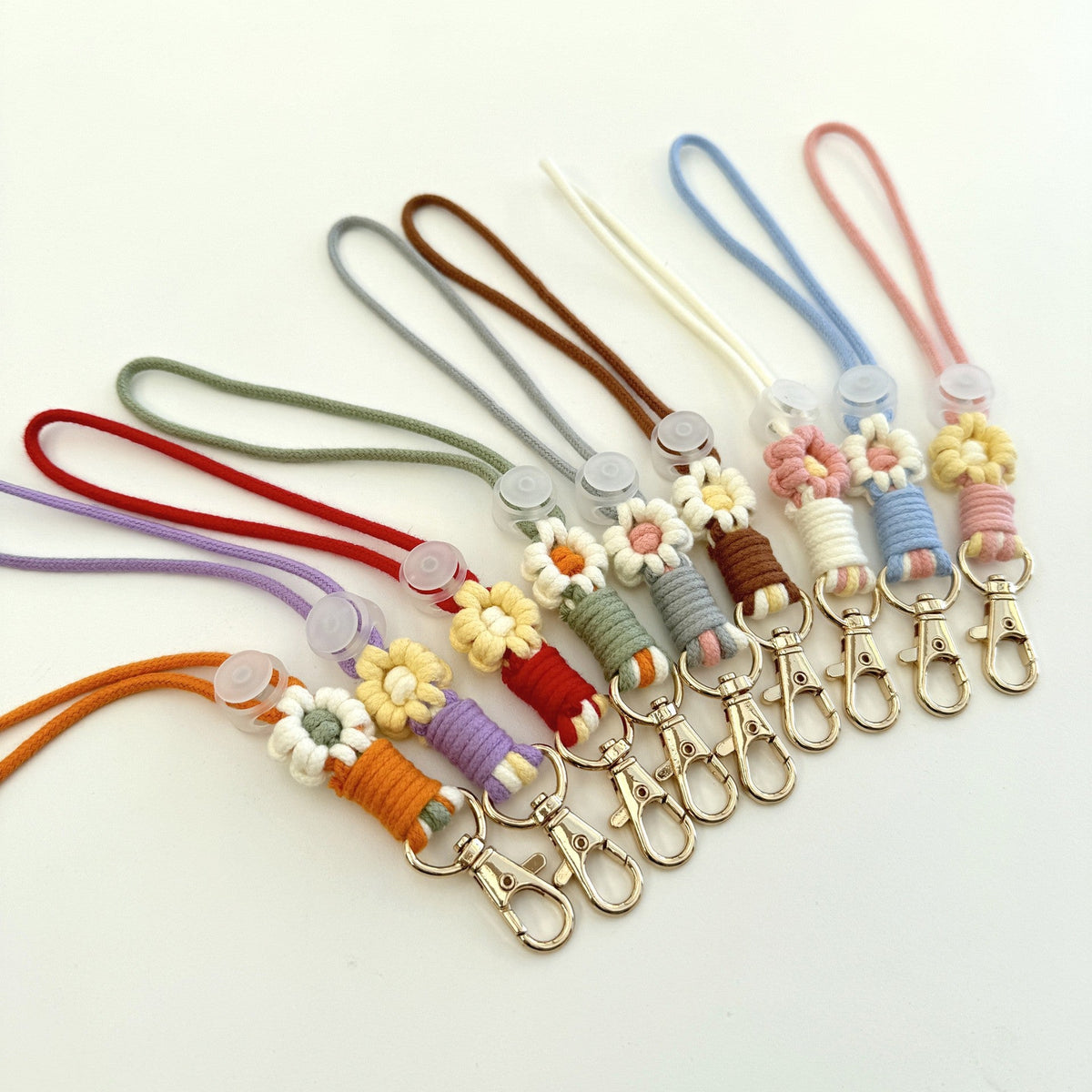 Decorative Flower Keychain Holder | Thrascher