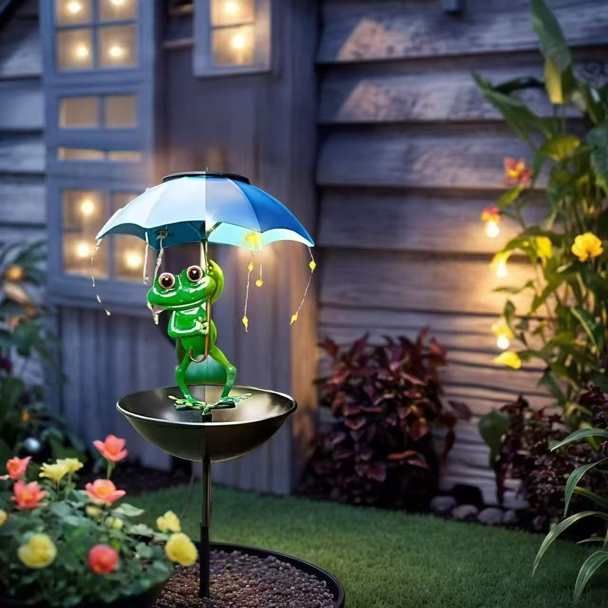 Decorative Garden Birdhouse Stake with Protective Umbrella and Playful Frog Decoration | Thrascher