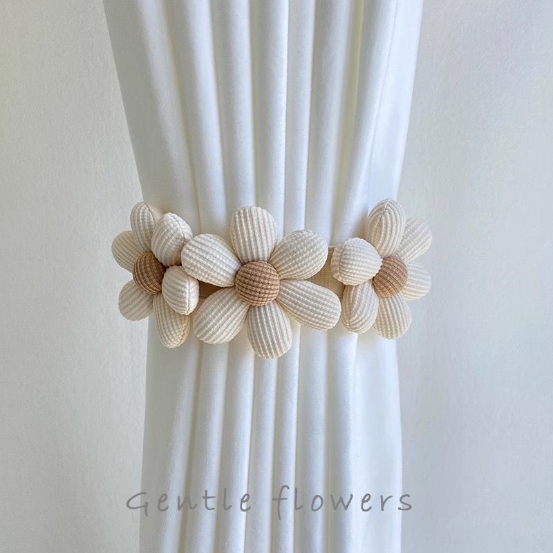 Decorative Hairband with Flower Pattern | Thrascher
