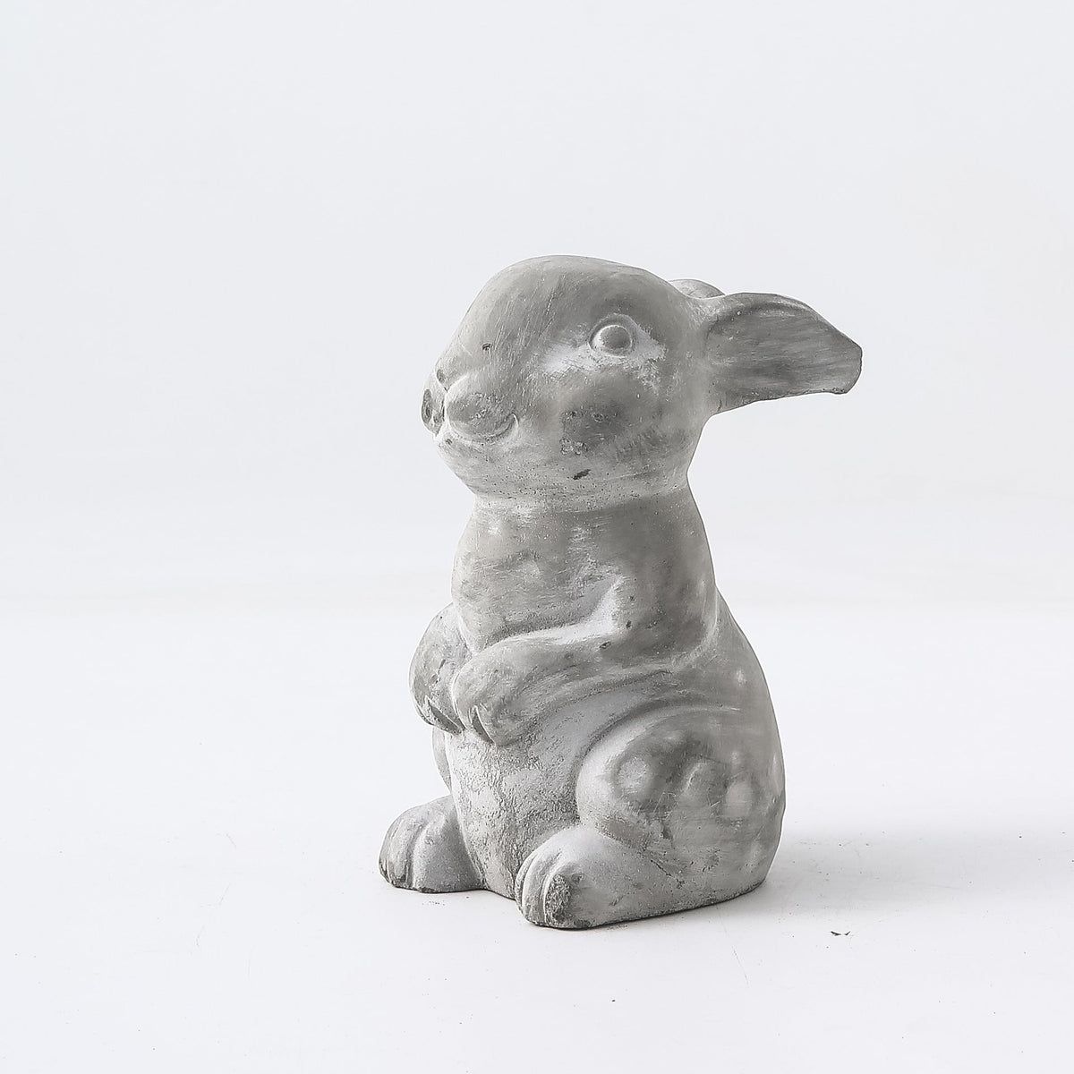 Decorative Hare Sculpture | Thrascher
