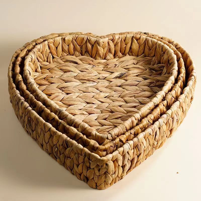 Decorative Heart-Shaped | Thrascher