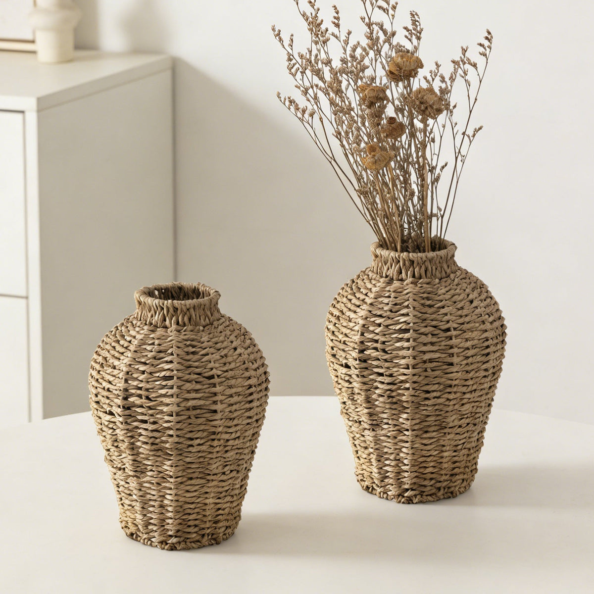 Decorative Jug made of Woven Material | Thrascher
