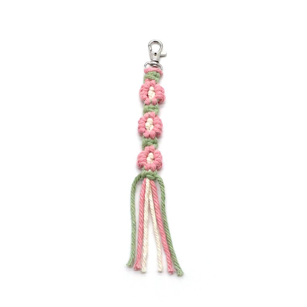 Decorative Keychain made of Macrame | Thrascher