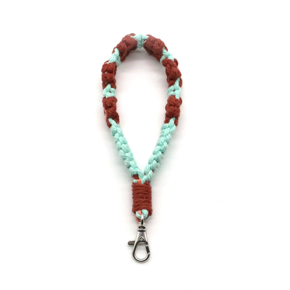 Decorative Keychain made of Macrame | Thrascher