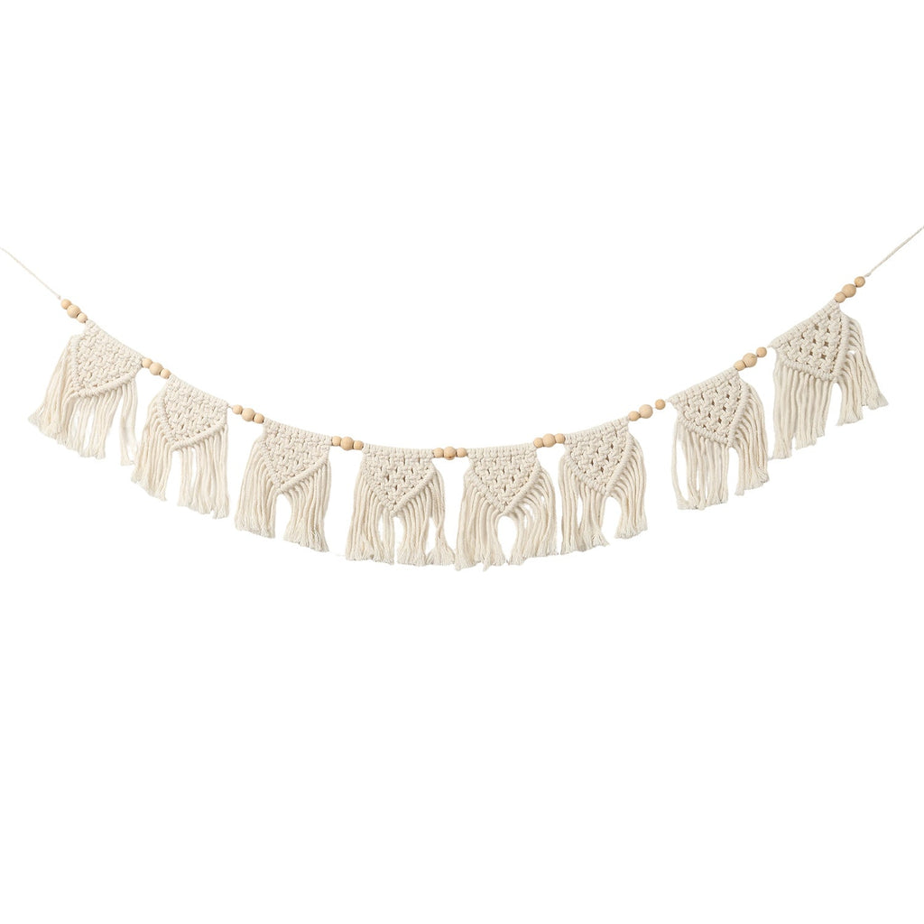 Decorative Macrame Garland | Thrascher