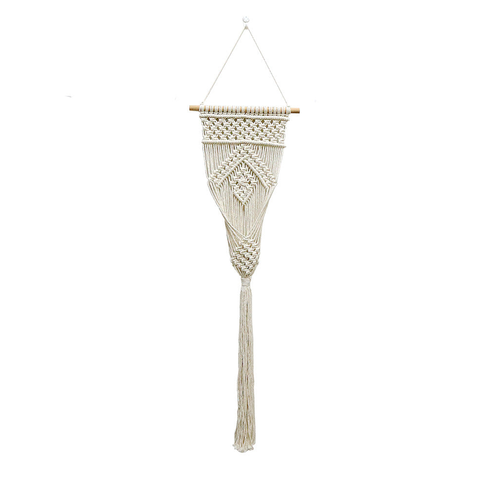 Decorative Macrame Wall Hanging with Artistic Design | Thrascher