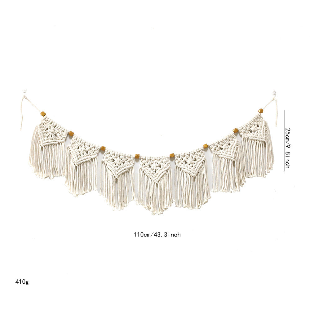 Decorative Macrame Wall Hanging with Ornate Fringes | Thrascher