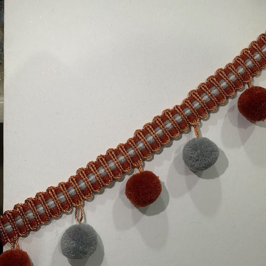 Decorative Pompon Belt | Thrascher