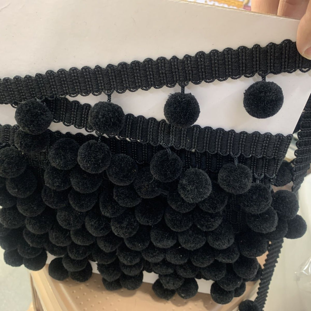 Decorative Pompon Belt | Thrascher
