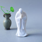 Decorative Porcelain Figurine | Thrascher
