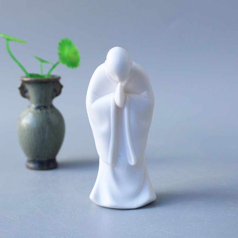Decorative Porcelain Figurine | Thrascher