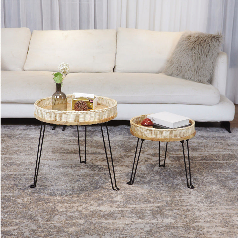 Decorative Side Table made of Braided Material | Thrascher