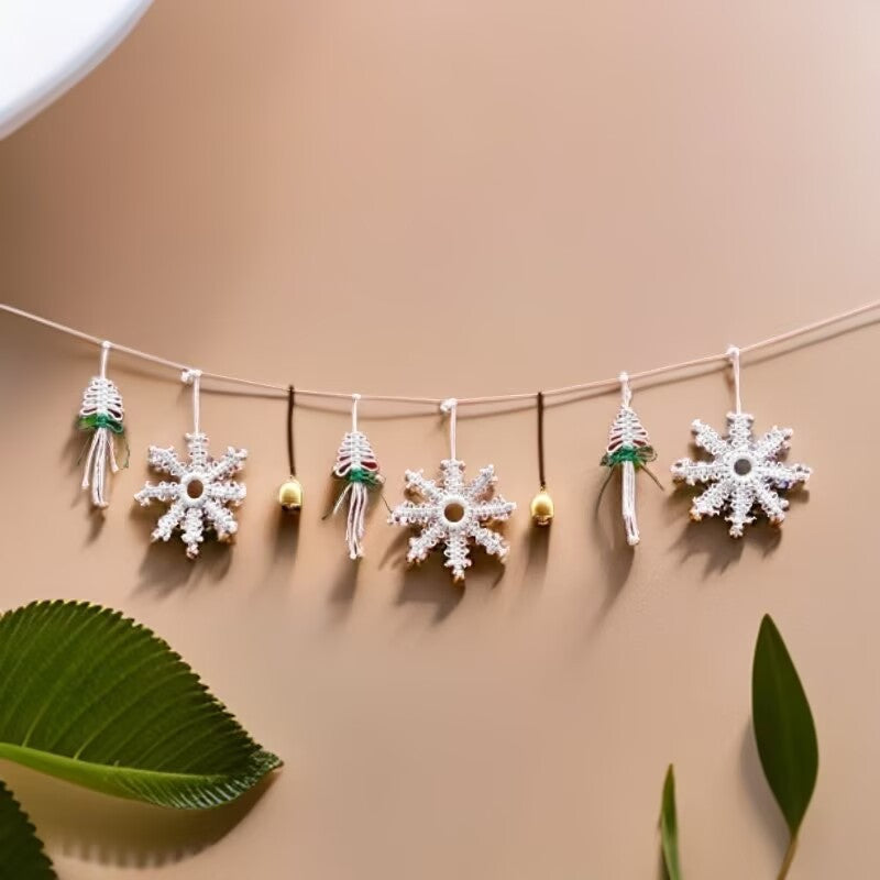 Decorative Snowflake Garland | Thrascher