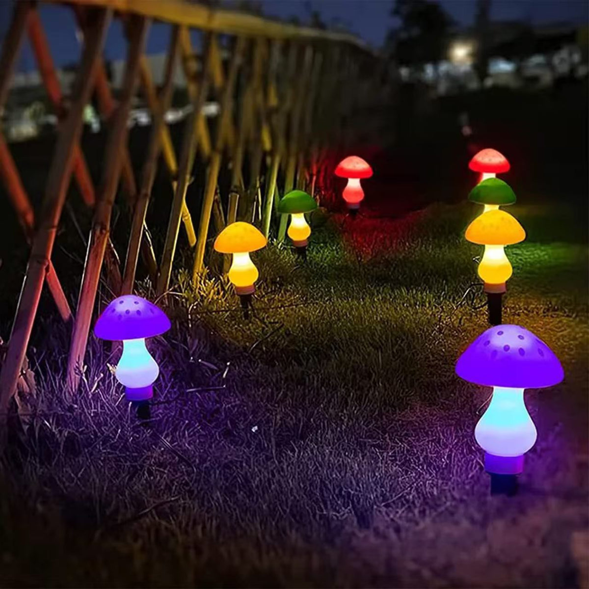 Decorative Solar Mushroom Garden Stake Lights | Thrascher