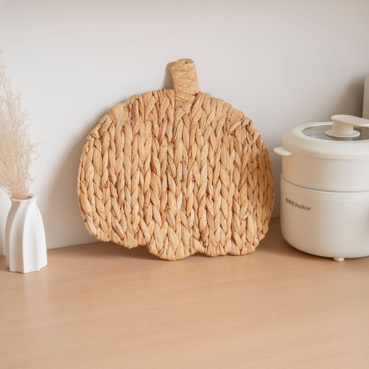 Decorative Table Coaster | Thrascher