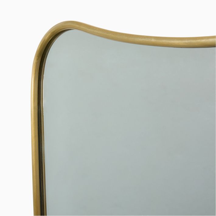 Decorative Wall Mirror with Elegant Curved Frame | Thrascher