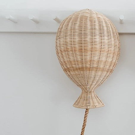 Decorative Wall Ornament in the Form of a Hot Air Balloon | Thrascher