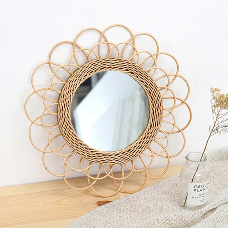 Decorative Wall Plate made of Woven Rattan | Thrascher