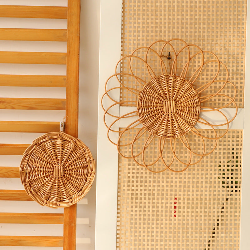 Decorative Wall Plate made of Woven Rattan | Thrascher