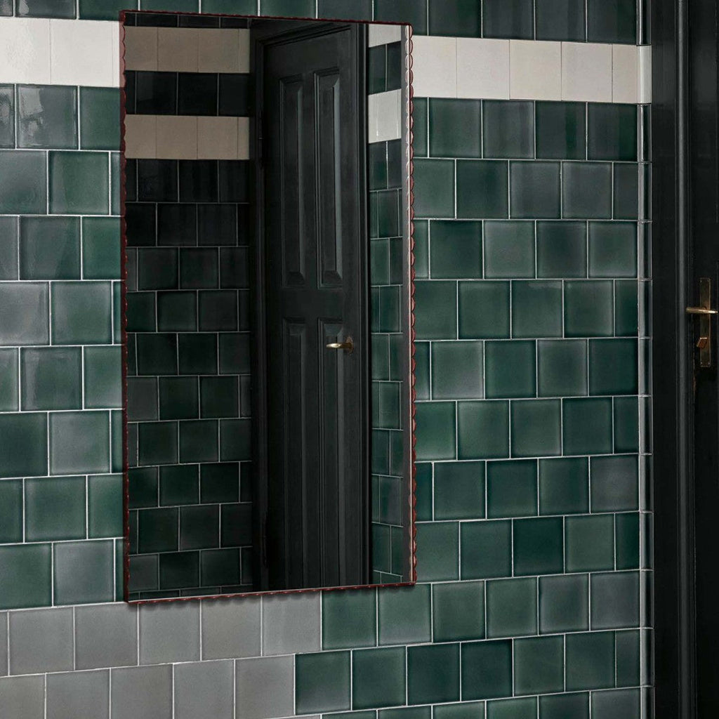 Decorative Wavy Wall Mirror | Thrascher