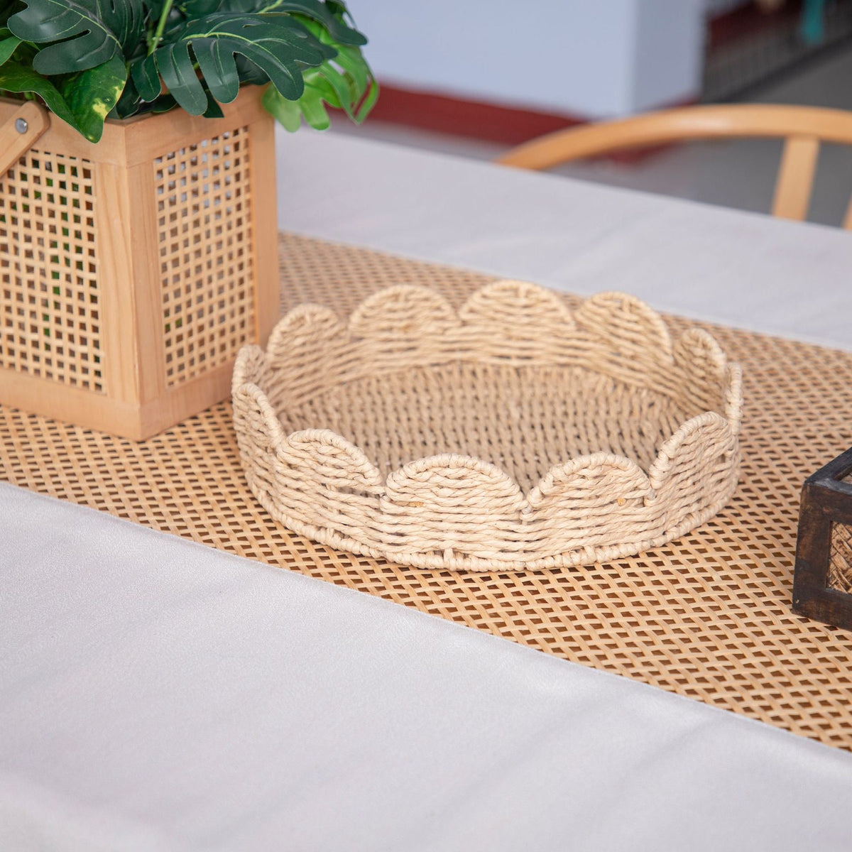 Decorative Woven Serving Trays | Thrascher