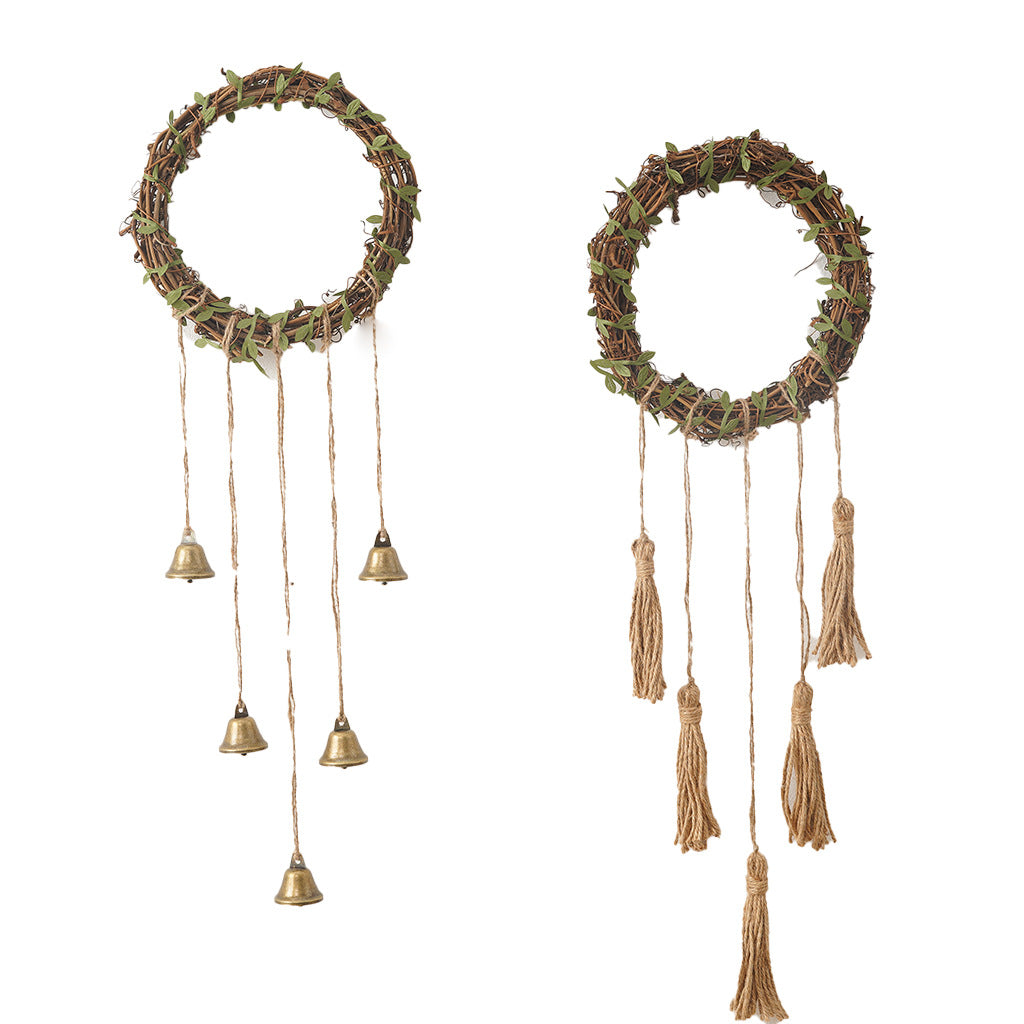 Decorative Wreath with Hanging Bells | Thrascher