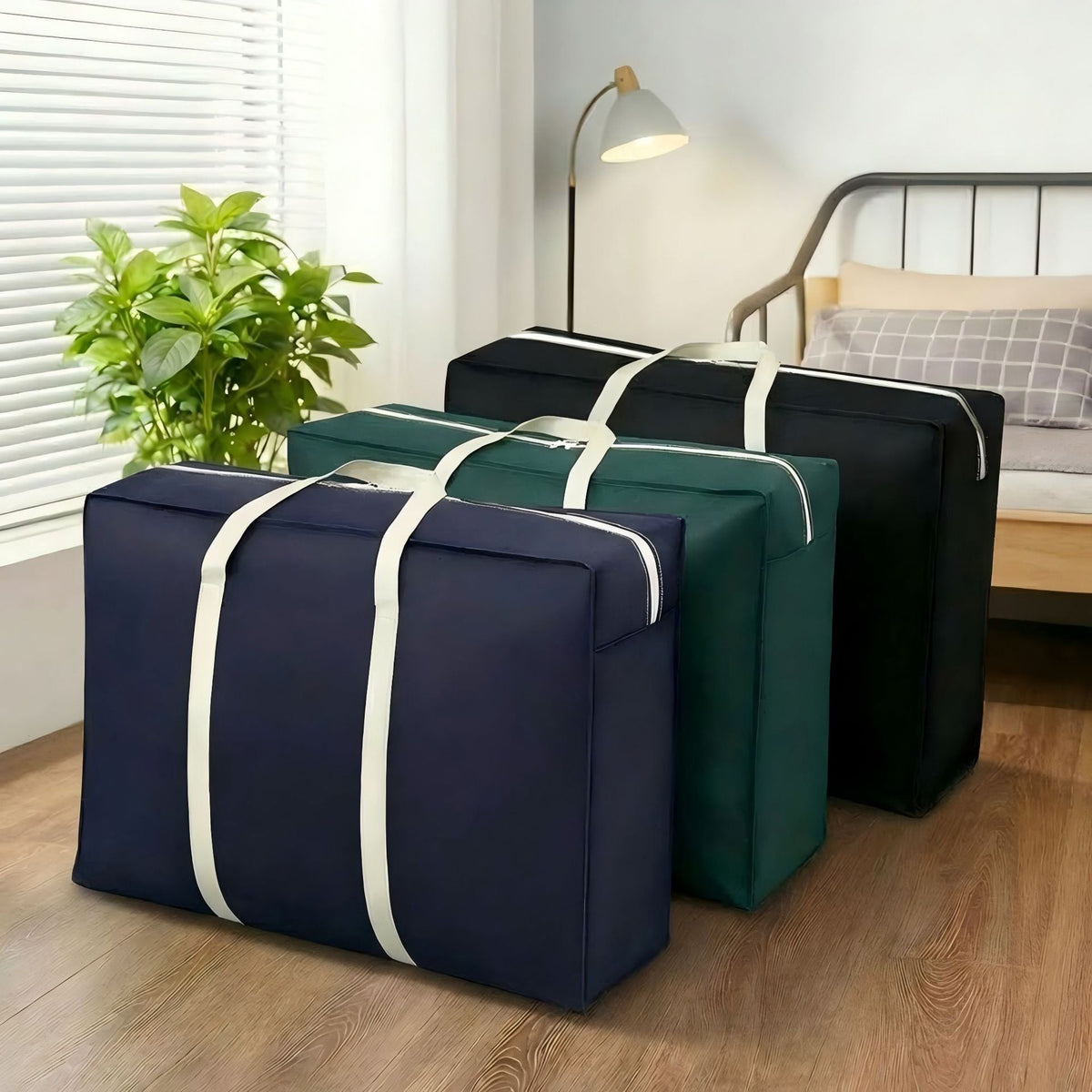 Durable Extra-Large Storage and Travel Bag | Thrascher