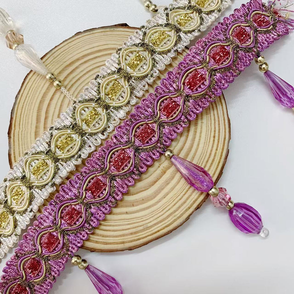 Elegant and Eye-Catching Trimming with Glass Crystals | Thrascher