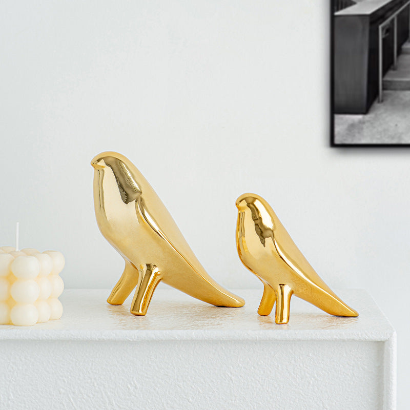 Elegant Artificial Ceramic Bird Sculpture | Thrascher